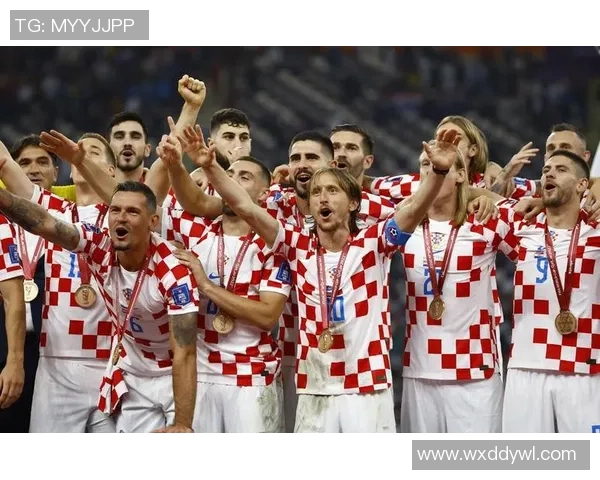 捷克与德国足球对决精彩进球回顾及赛后分析