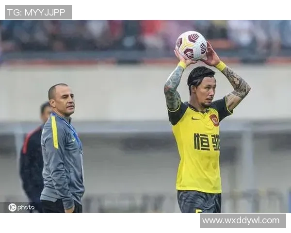 朗斯与索肖对决前瞻分析球队状态战术布置及关键球员表现